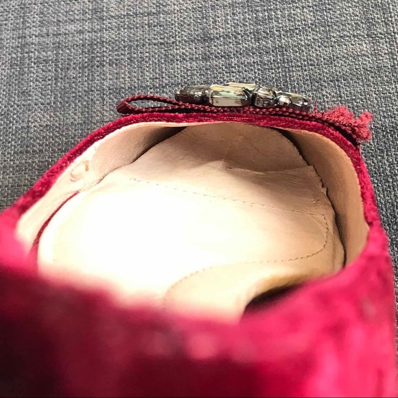 Lands End Red Velvet Flats with Jeweled Bows - Picture 6 of 6